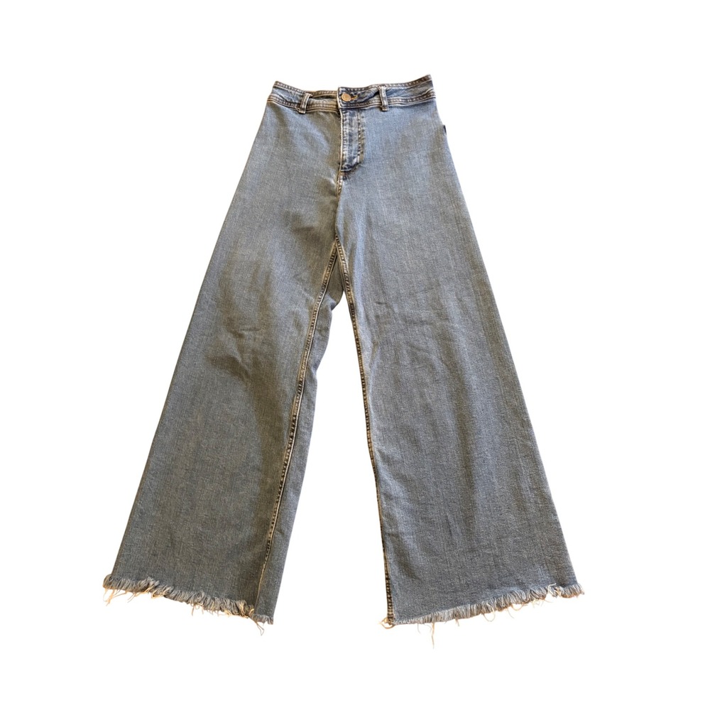 Zara Womens High Waisted Wide Leg Jeans Medium Wash Blue Frayed Hem Size 6